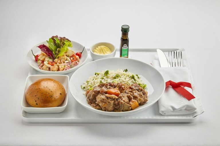 From Ceviche to Bechamel: How Brazil’s Smallest Airline Competes