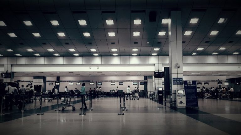 Adaption to overcome the aviation industry crisis – Pro’s and Con’s