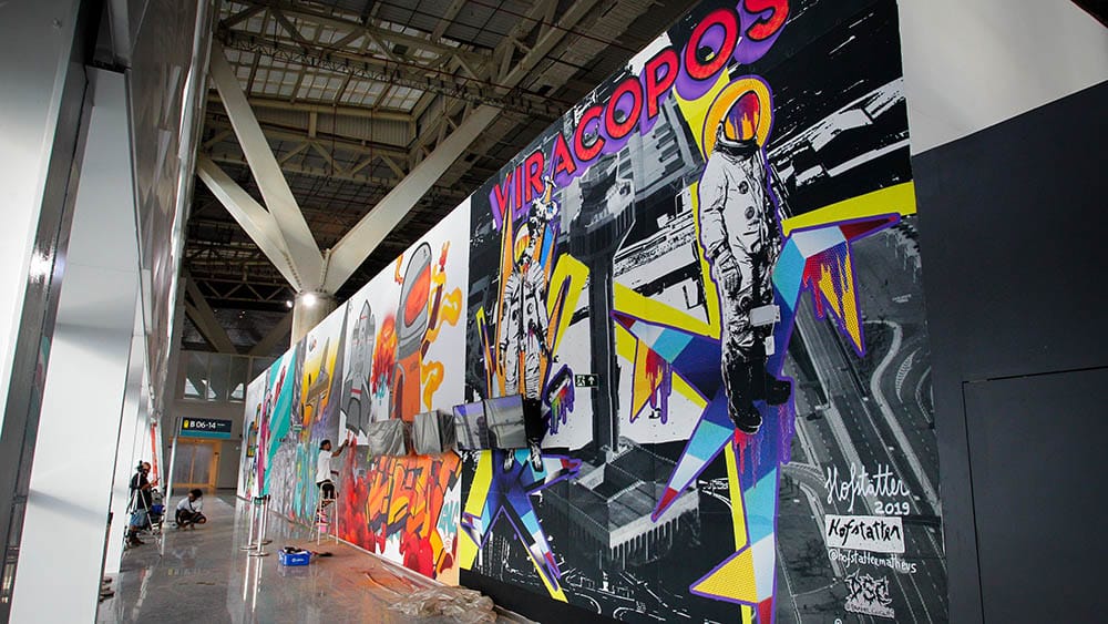 Viracopos adds graffiti on passenger terminal walls