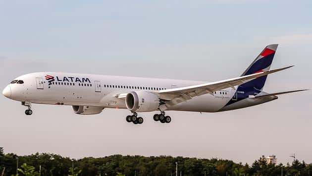 LATAM Airlines Suspends most International routes from Brazil